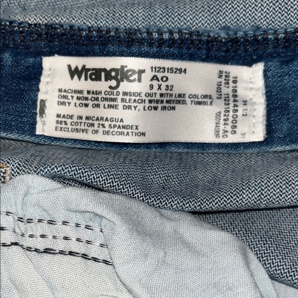 NWT Wrangler Slim Fit Blue Denim Jeans Size 9 - Picture 4 of 8